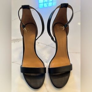 Tory Burch black leather sandals size 8 1/2
